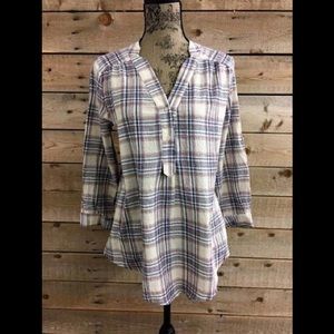 Honey punch plaid 3/4 button knit blouse